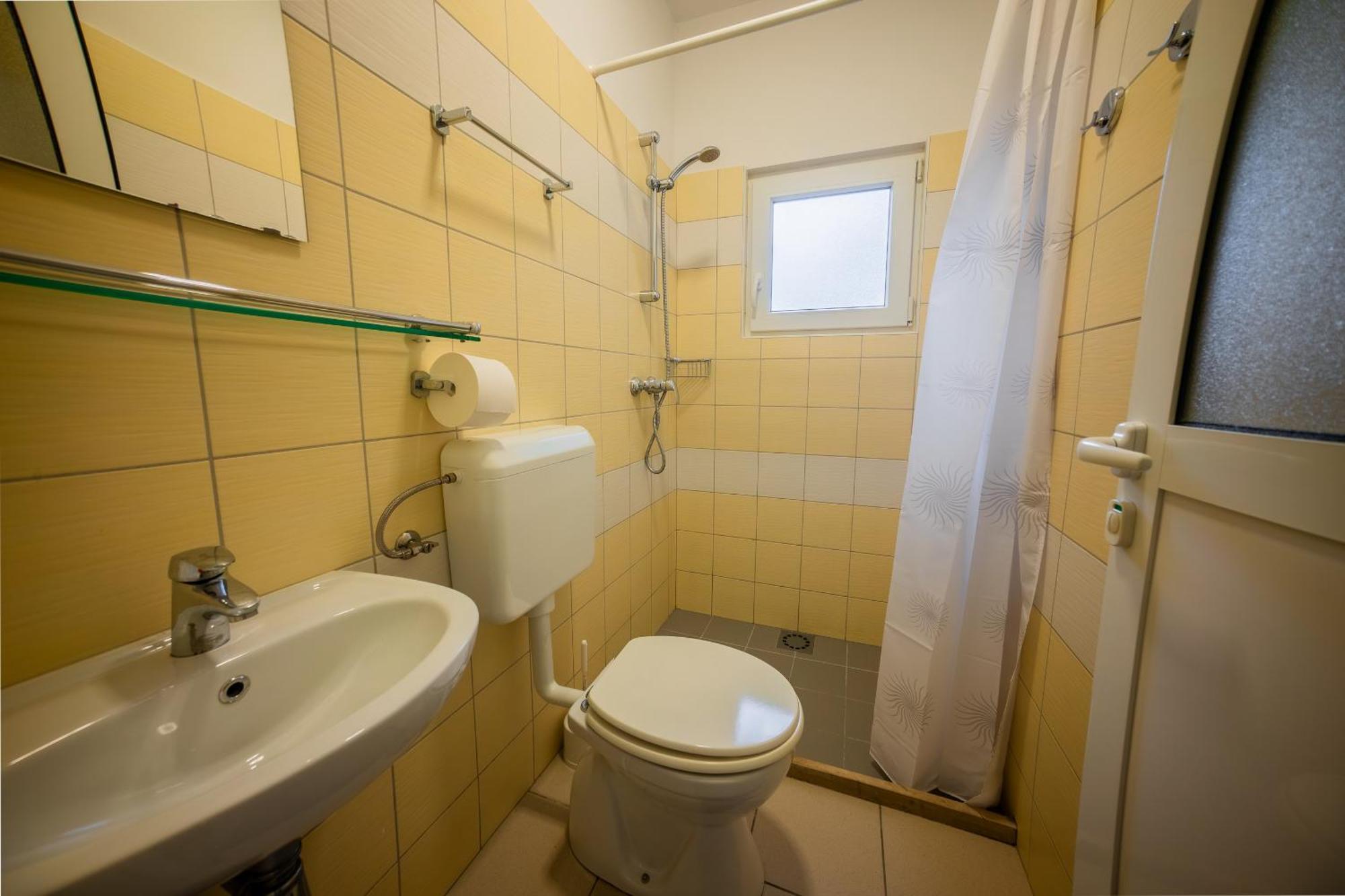 Apartma Kamp Ajdovščina Екстериор снимка